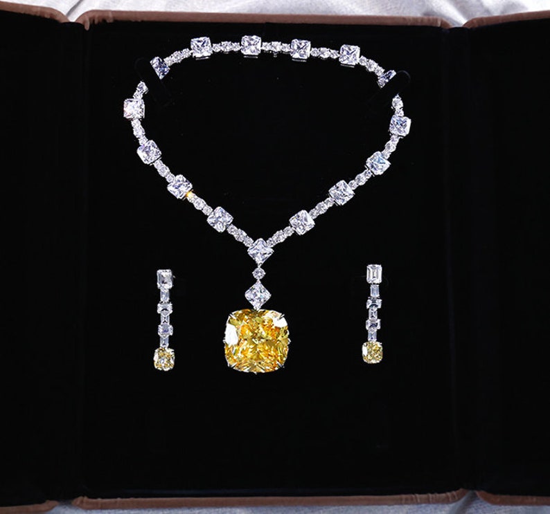 Jewelry Set, Stunning High Quality Imitation Yellow Diamond Lady Gaga Oscar Necklace Pendant Earrings, 18K White Gold Plated S925 Sterling Silver Necklace