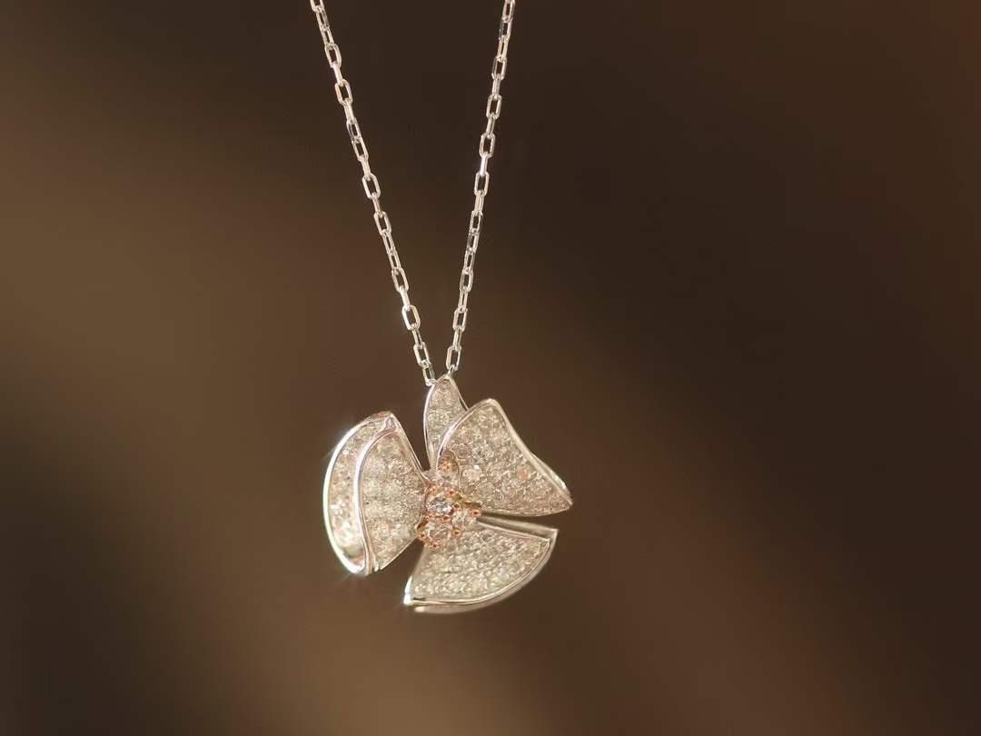 18K White Gold Diamond Pendant Necklace, Petal Design, Handmade Wedding Anniversary Engagement Proposal Promise Gift  For Women Her