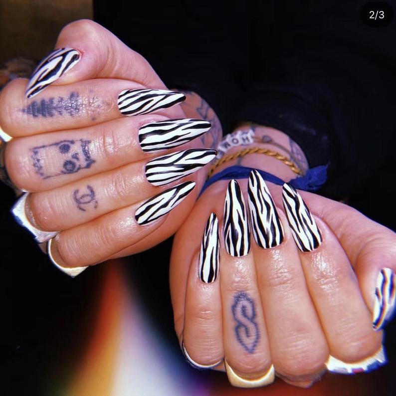 N2037 Designer Inspired, Designer Nails, Nail Art, Press On Nails, Fake Nails, False Nails, Glue On Nails