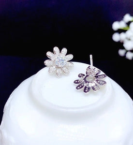 0.5 Carat Daisy Shinning Moissanite Earrings, S925 Sterling Silver, Handmade Engagement Gift  For Women Her