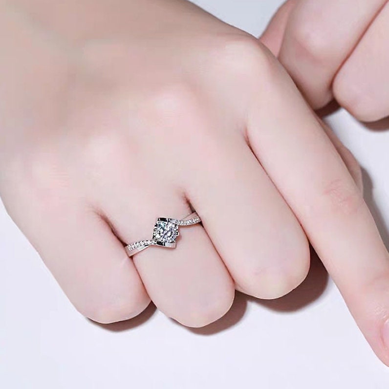 J225 1 Carat Top Grade Moissanite Ring, Classic Style, Sterling Silver Rings for Women, Handmade Wedding Engagement Gift For Her